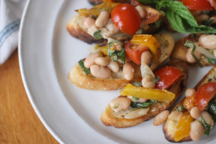 White Bean Bruschetta - Sungrown Kitchen