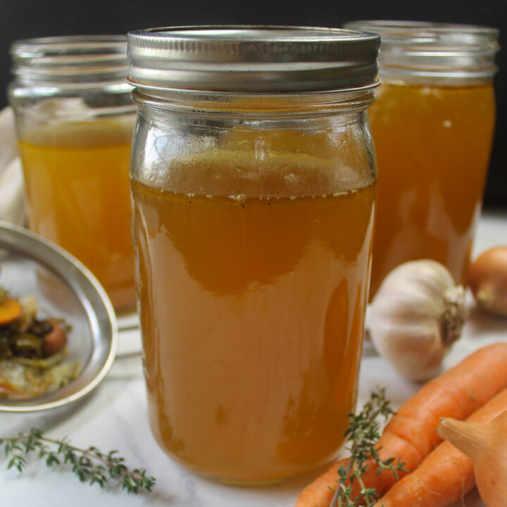 Homemade Chicken Stock from Bones and Vegetable Scraps - Sungrown Kitchen