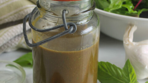 Basil Balsamic Vinaigrette Dressing